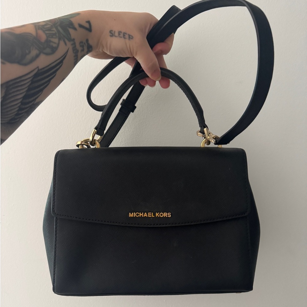 MICHAEL Michael Kors Ava medium Black Leather Top-Handle Satchel